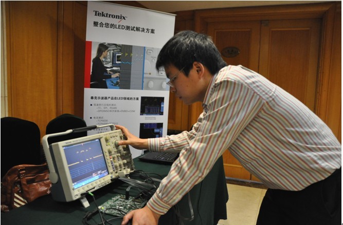 如何解決測試挑戰以克服LED照明應用瓶頸？泰克專家亞太LED技術峰會上支招