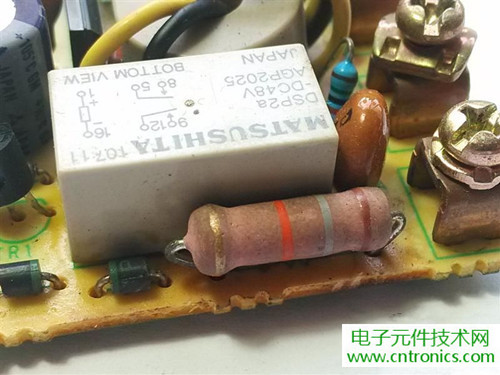 漏電保護器拆解：結(jié)構(gòu)有差異，做工不錯