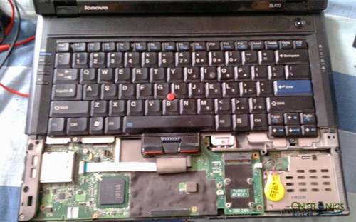 創意DIY：將筆記本大卸八塊做成臺式機！