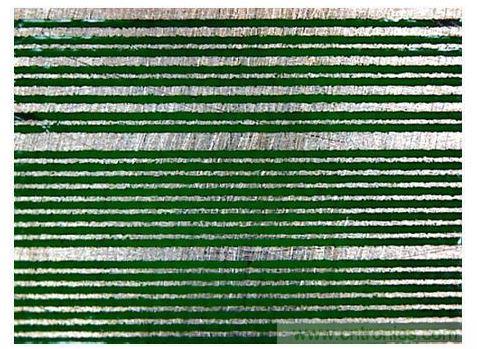 應用遮蔽膠帶后，所有多余的密封材料都被清除了