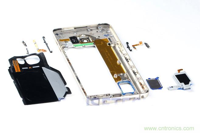 Galaxy Note5拆解，與S系列差距日漸模糊