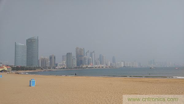 業界良心 LG V10 評測:剛毅、冷峻，不失人性化