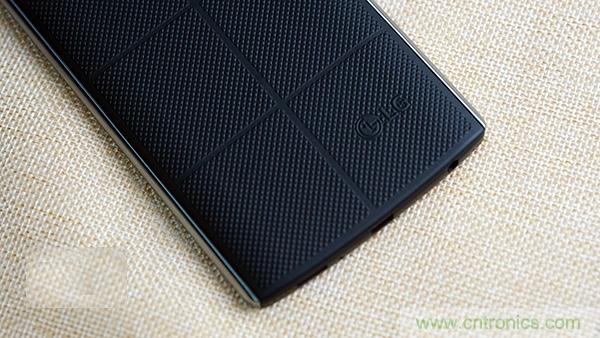 業界良心 LG V10 評測:剛毅、冷峻，不失人性化