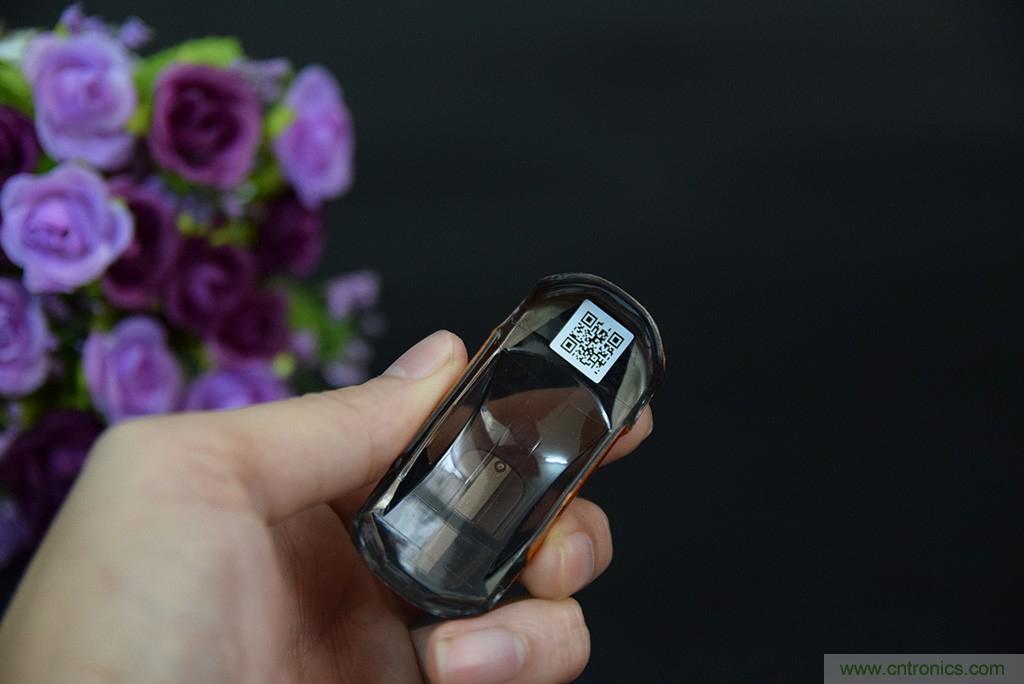 虛擬與現實相結合的飛車游戲,讓你體驗速度與激情的碰撞!