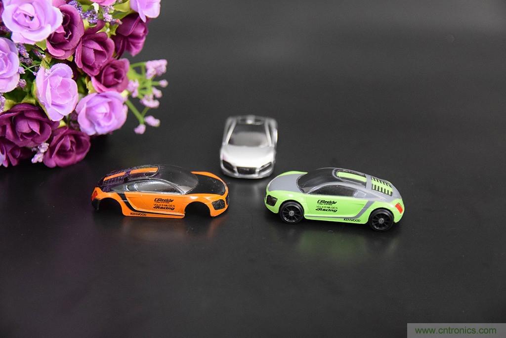 虛擬與現實相結合的飛車游戲,讓你體驗速度與激情的碰撞!