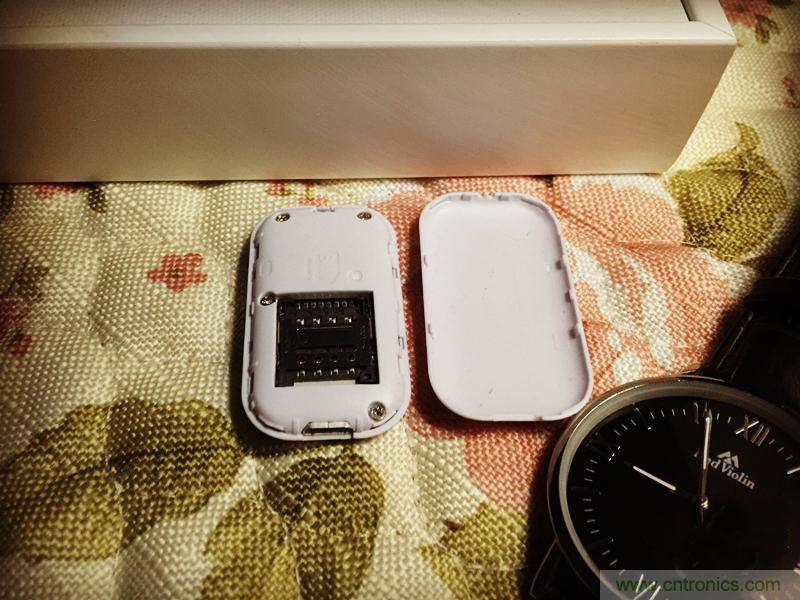 &ldquo;雙享號(hào)&rdquo;讓 iPhone 實(shí)現(xiàn)雙卡雙待，So easy！