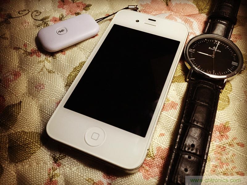 &ldquo;雙享號(hào)&rdquo;讓 iPhone 實(shí)現(xiàn)雙卡雙待，So easy！