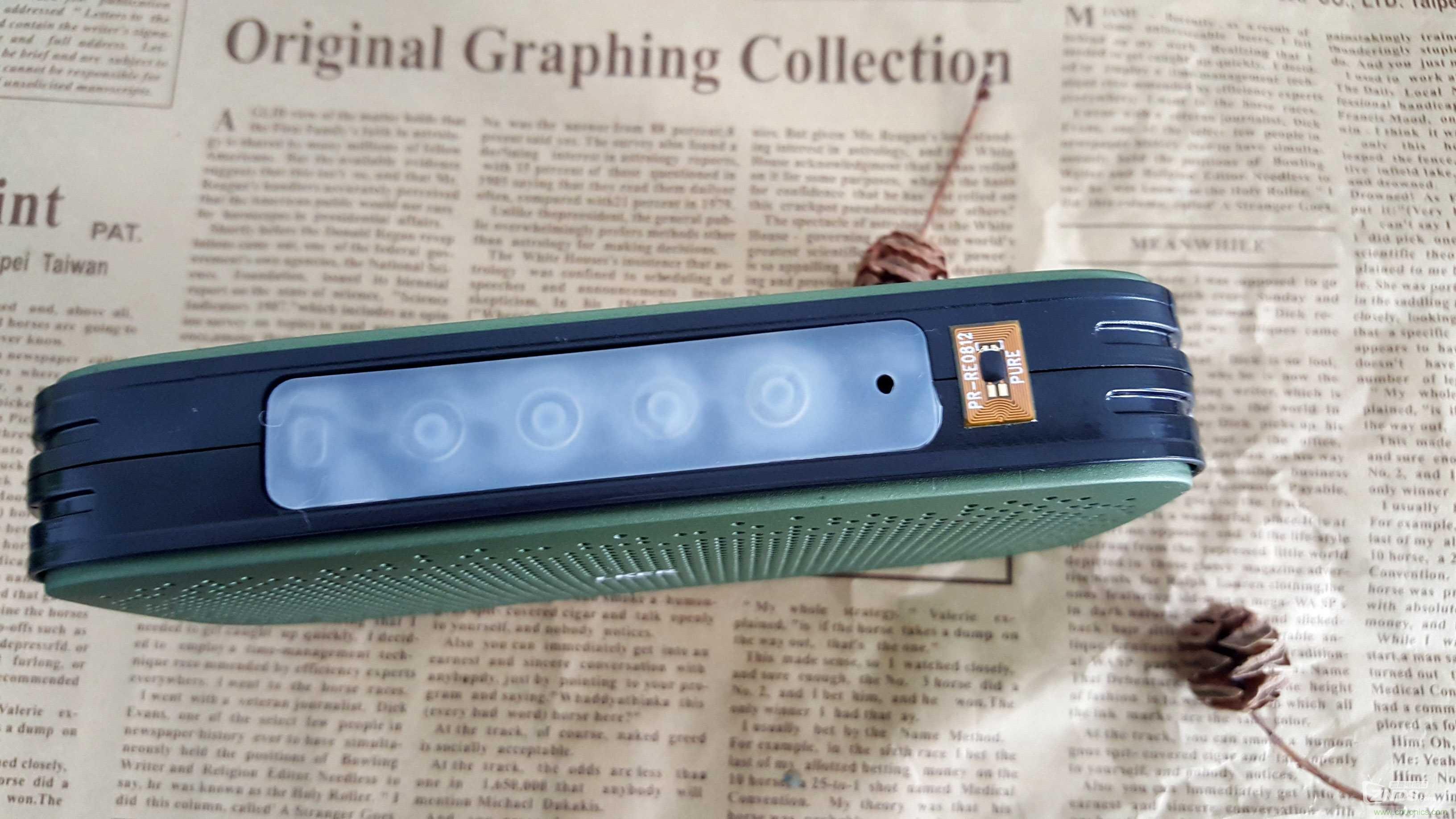 搞怪&ldquo;美人魚&rdquo;盡享靈克藍(lán)牙音箱的天籟之音！