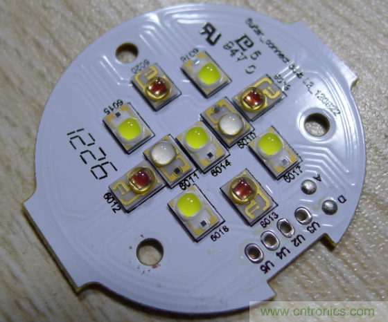 智控LED燈泡Hue拆解：最聰明智能照明，如何做到？