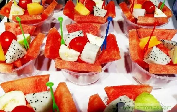 手機單鏡頭和雙鏡頭設計有什么區別？