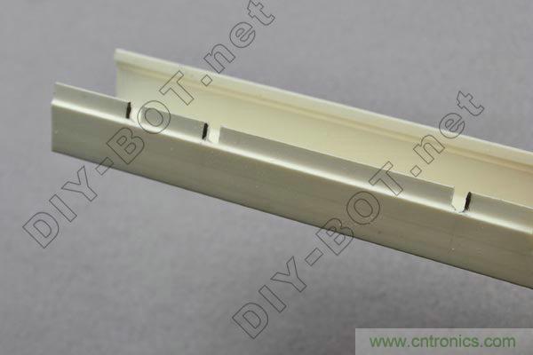 買不起就自己DIY一個四驅車&ldquo;速行者&rdquo;