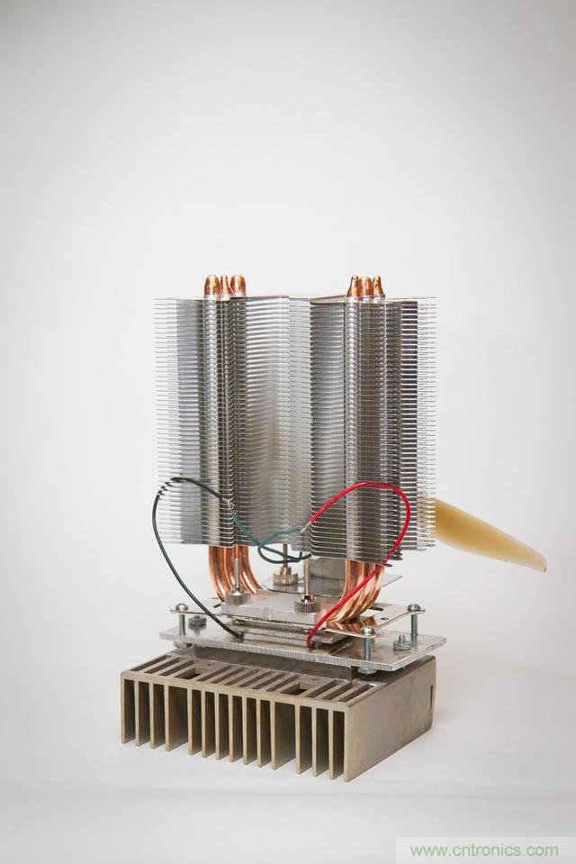 溫差發電機:不用電的“智能”風扇