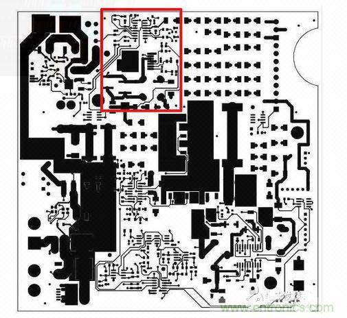 這是自動測試設備的PCB，因為事先了解過那顆SEPIC轉換器（以紅框標示），我的設計第一次就成功。