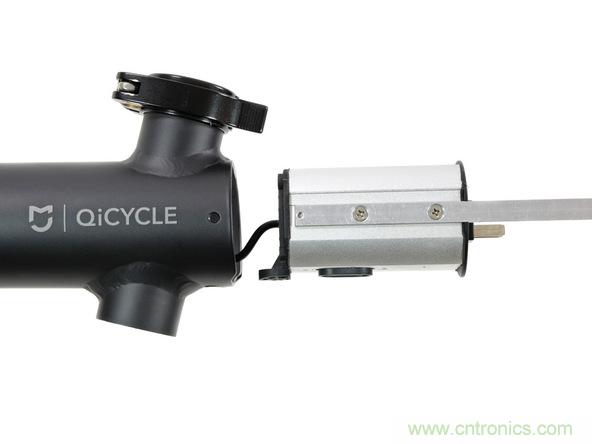 從電池到傳感器，完整拆解小米智能自行車