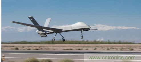 &ldquo;沖上云霄&rdquo;不再是夢想，無人機帶你&ldquo;上天&rdquo;