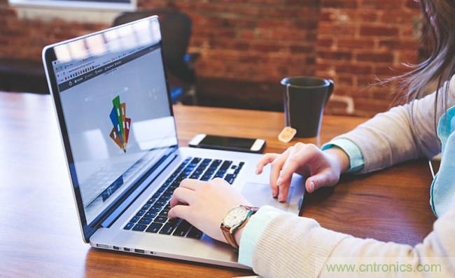 打卡&ldquo;未來工作&rdquo;，VDI存儲當然是全閃存