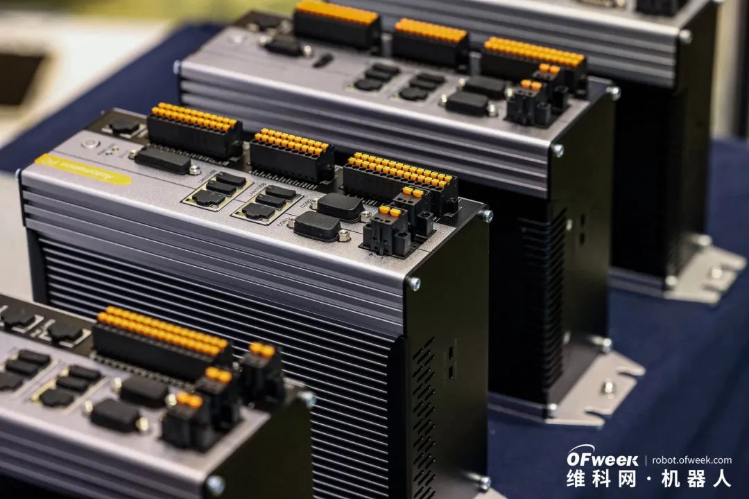 大咖齊聚，智啟新篇 | OFweek 2025（第十四屆）中國機(jī)器人產(chǎn)業(yè)大會圓滿收官！